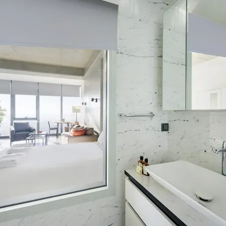 בית נופש Gorgeous Bright Parking Poolviews! #135 *