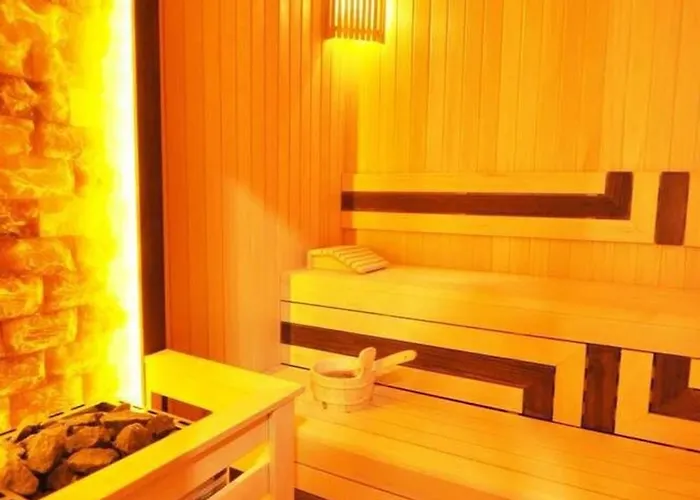 Gorgeous Bright Parking Poolviews! #135 بيت للعطل