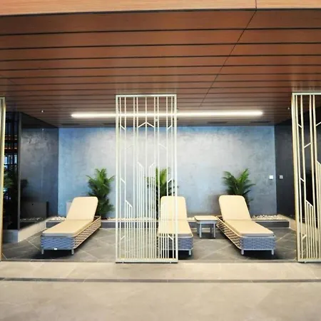 Gorgeous Bright Parking Poolviews! #135 Holiday home Istanbul